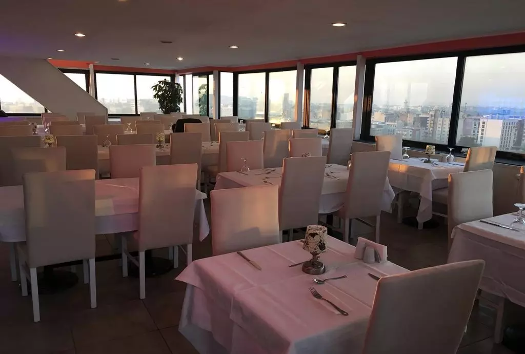 hotel aksan izmir_shabavizparvaz_04.jpg